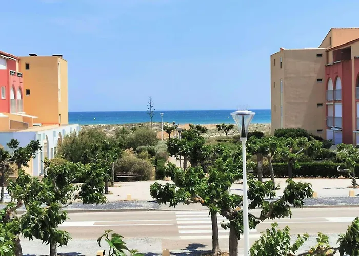 Copacabana - Bel Deux Pieces A Port Leucate. Ref: 1cop_518e Mae-8924 Leucate